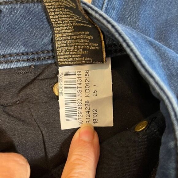 Mari Gold Women's Adrianna Mid Rise Skinny Jeans Size 25 - Picture 12 of 12